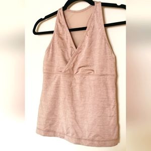 Lululemon workout top